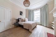 Impressive 5 Bed House in Clapham