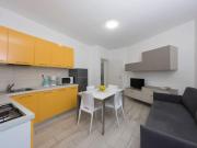 Central Lignano flat with balcony
