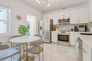 Modern 2BR with Jacuzzi BBQ Near Beach & FLL