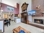 Edgewater 1448 by SummitCove Lodging in Colorado