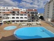 Cozy Apartment near the beach with private parking