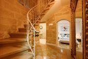 Top Senglea