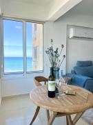 STAY Makenzie View Apartment