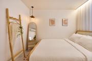 Cozy Stay near Hongdae & Yeonnam, 10min to Subway