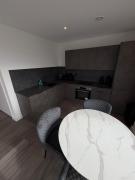 Berkeley Square Apartments by StaySavvy Accommodation