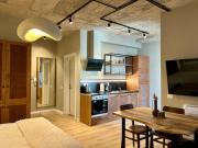 Santi 40 Central Studio Saranda