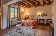 Top Saturnia