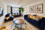 #112 Blueberry cottage Cornwall 4 bed 4 bathroom - Sleeps 7 - Perfect for Contractors and Families - Free Parking