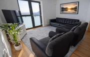 2-Min Walk to Belfast Centre - Bright Spacious with Views - Free Secure Parking