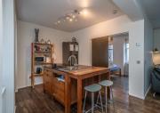 Chic City Hideaway - Cozy Central Quiet - Pass the Keys