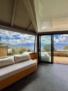 Modern Vista Cabin, Jacuzzi, Terrace, Views