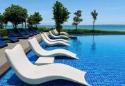 Modern 2BR Seaview Suite beside Okada Manila & MOA