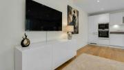 Greenwich Luxe 2-Bed Apartment - Fast Links to Canary Wharf & O2