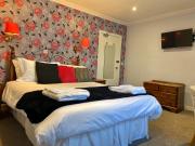 The Kings Arms Hotel