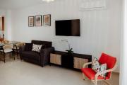 Top Paralimni