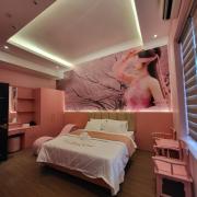 Pickle Hotel