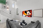 Luxury Disney Villa Private Pool Lakefront 8 Min