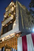r square inn