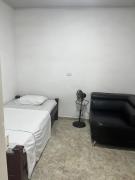 Habitación aeropuerto económica