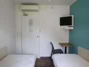 hotelF1 Orange Centre Echangeur A7 A9