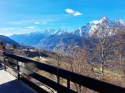 Charlie & Alaska Apartments by Quokka 360 - Mountain apartments near Carì ski slopes