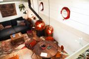 Captain Pippi; Amsterdams finest Houseboat