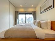 Near MRT l Fully Furnish l Steam and Suana