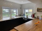 Scrumptious seaside 4 bed cottage in heart of Lyme