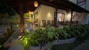 Birds Lounge - Balapitiya