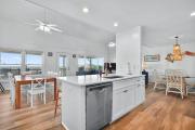 Top Oak Island