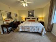 Easy Walk to the Beach with King Bed, Pool, and Bikes