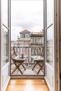 Boutique Apt in City Center w Stunning Douro Views