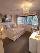 Top Noosaville