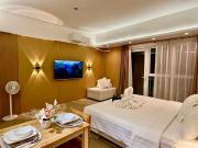 Venice Luxe Homey Studio , pool, sauna, Canal mall for 3 guests only