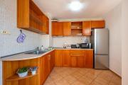Top Location 2 Bedroom Apartment Next to the Beach
