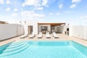 Villa Los Altos Tabaiba 7A by Escape Home