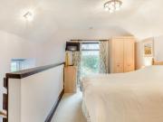 Top Bere Alston