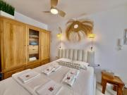 BoHO Apartment DOBRY DZIEN with Rooftop Pool 5D Apartments