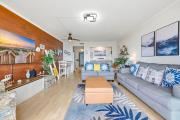 Ocean View Modern Condo w Pool and Hot Tub