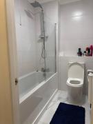 2 Bed Flat in Canary Wharf