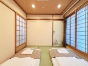难波4分钟车站旁 机场直达 通天阁 心斋桥 梅田 Usj 全新日式 3卧室1厨2卫2浴 可住9人