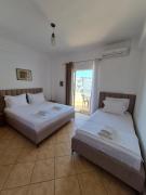 Guest - SEA BREEZE APARTMENTS 2