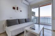 AA Guest - Sky Center BeachFront Sea Views Eco Apartment