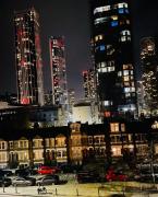 Riverside 2bed 2bath apartment near Canary Wharf