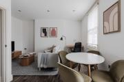 Modern 2-BDR 1BR in Earls Court