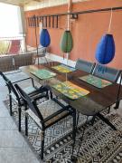 Top Chiavari
