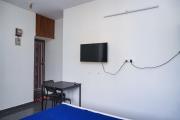 Cozy 1Rk 2km From Hosa Road Metro with lift 407