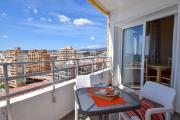 Ref 286 Apartamento en primera línea de playa con vistas al mar piscina y preciosa terraza soleada