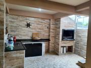 Casa Completa com Piscina em Matinhos