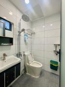 Loftic Apartments - Pink Church